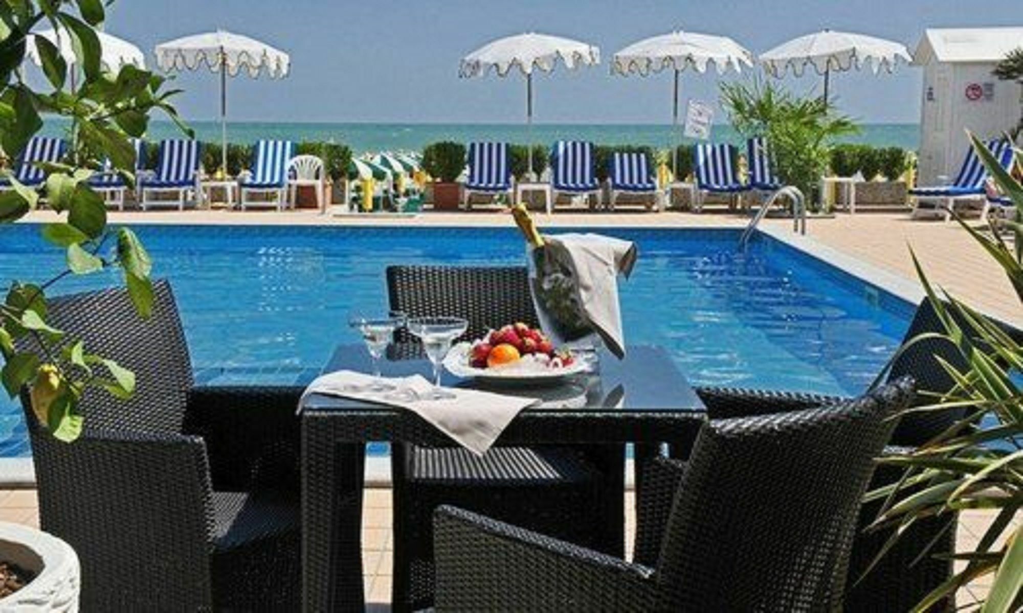 Hotel Plaza Esplanade 리도 디 예솔로 외부 사진